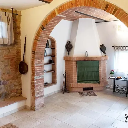 Casa Marylou 度假居 Terricciola
