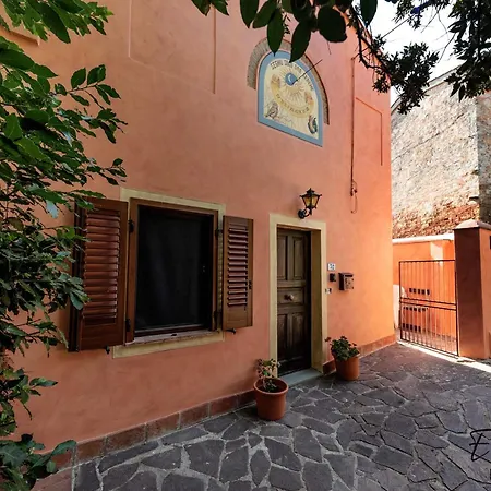 Holiday home Casa Marylou Terricciola